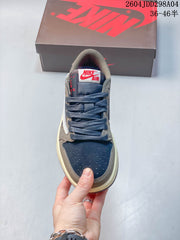Jordan 1 Low Travis Scott Mocha Sneakers