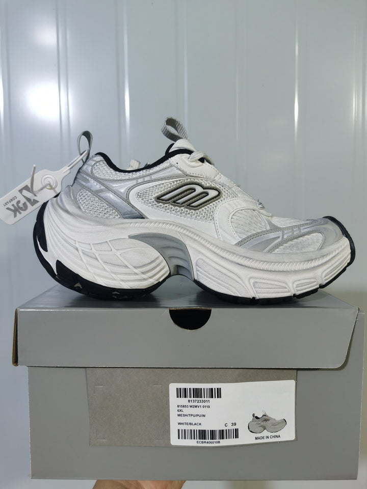 Skechers 0110 White Black Mesh Sneakers