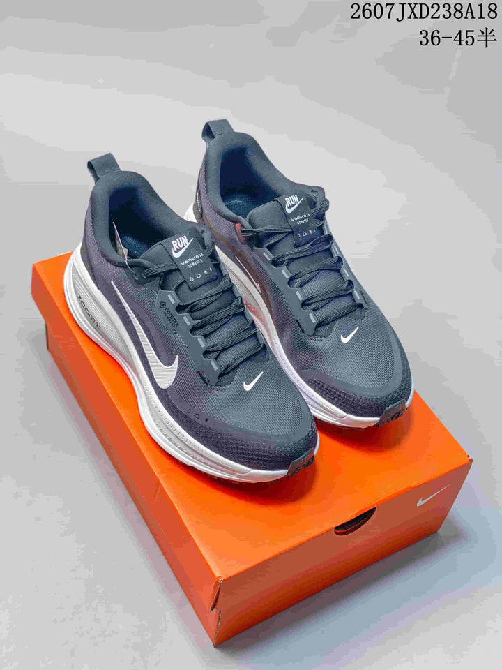 Nike Vomero 18 GTX Running Shoes Dark Gray White
