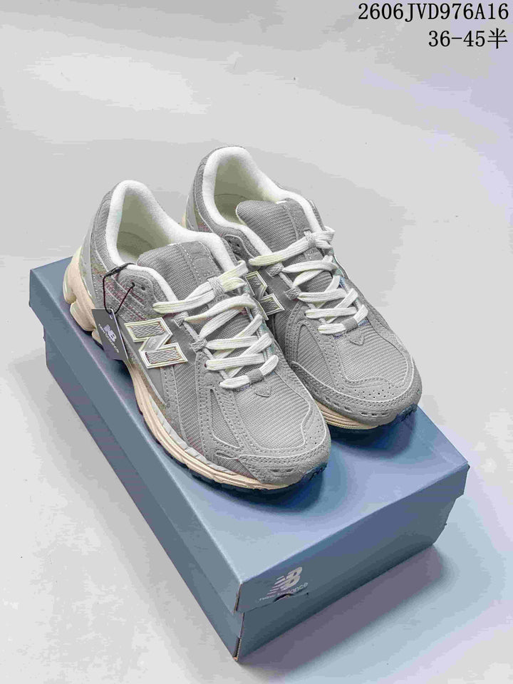 New Balance M1906RKC Grey Retro Sneakers