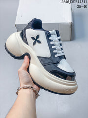 SMFK Women's Chunky Retro Sneakers in White and Navy