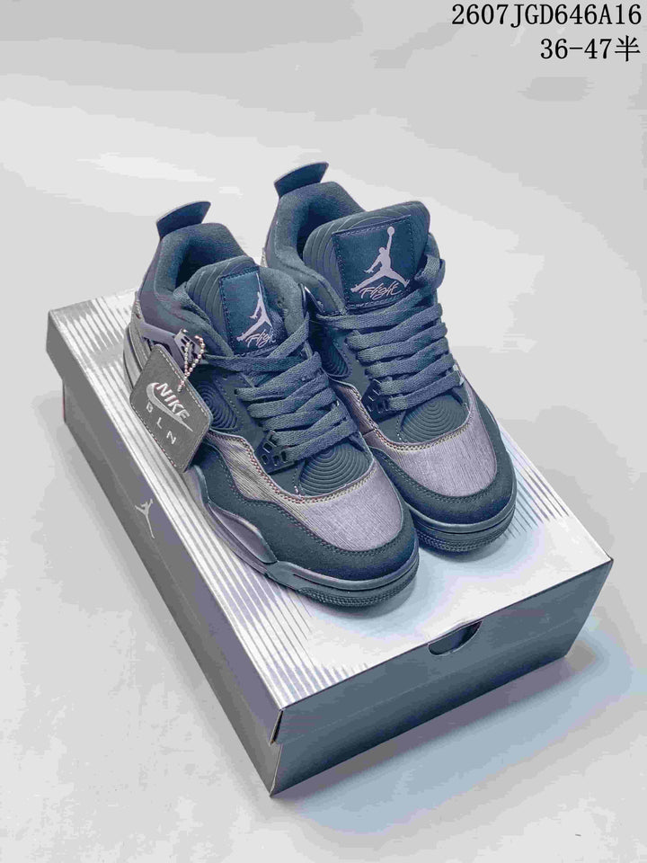 Jordan Air Jordan 4 Retro Sneakers Charcoal Black JA8136
