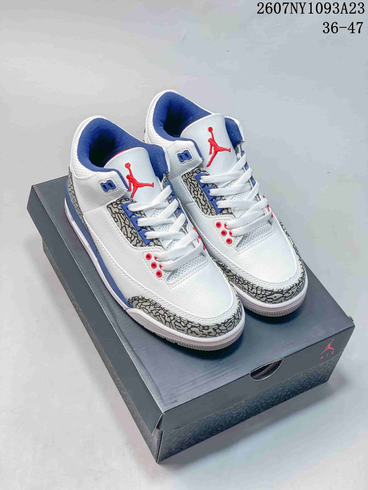 Jordan Air Jordan 3 Retro High-Top Sneakers White Blue Red