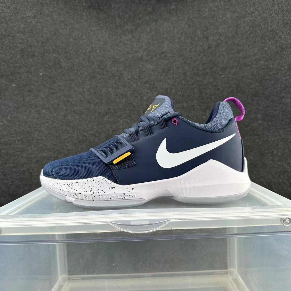 Nike Deep Blue and White Training Sneakers