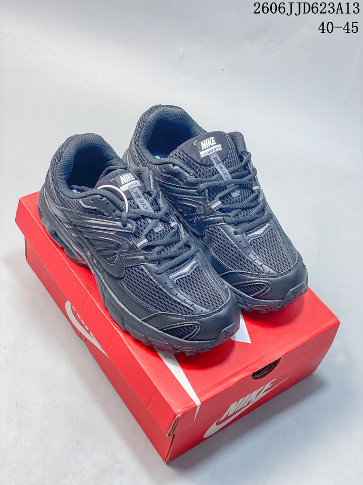 Nike Air Max Moto 2K Low-Top Running Shoes, Black