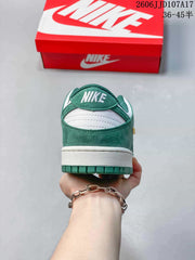 Nike Dunk Low SB Sneakers, Green and White, JD107A17