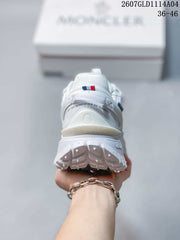 Moncler Pacey White Low-Top Sneakers 2607GLD1114A04