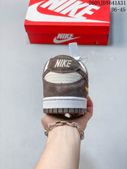 Nike SB Dunk Low Skateboarding Shoes IB4417