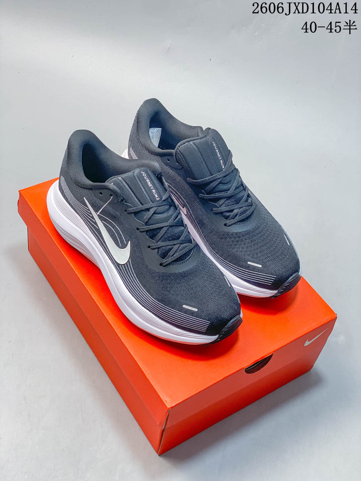 Nike Journey Run 2 Running Shoes in Gray and White