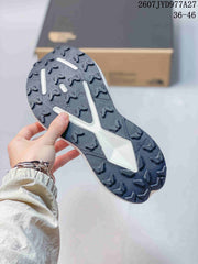 The North Face Summit Vectiv Pro Trail Running Shoes - White/Navy
