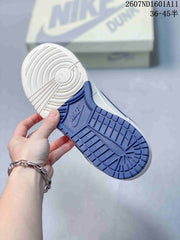 Nike SB Dunk Low White and Blue Sneakers 2607ND1601A11