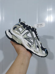 0623 Runner Sneakers White Black