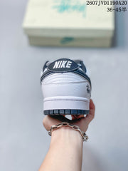 Nike SB Dunk Low Stüssy White Black Sneakers