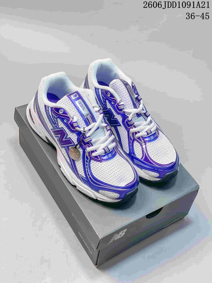 New Balance 740 Sneakers in White and Blue, U740BM2