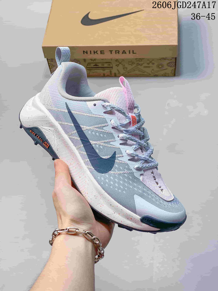 Nike Wildhorse 10 Trail Running Shoes