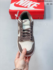 Nike SB Dunk Low Skateboarding Shoes IB4417