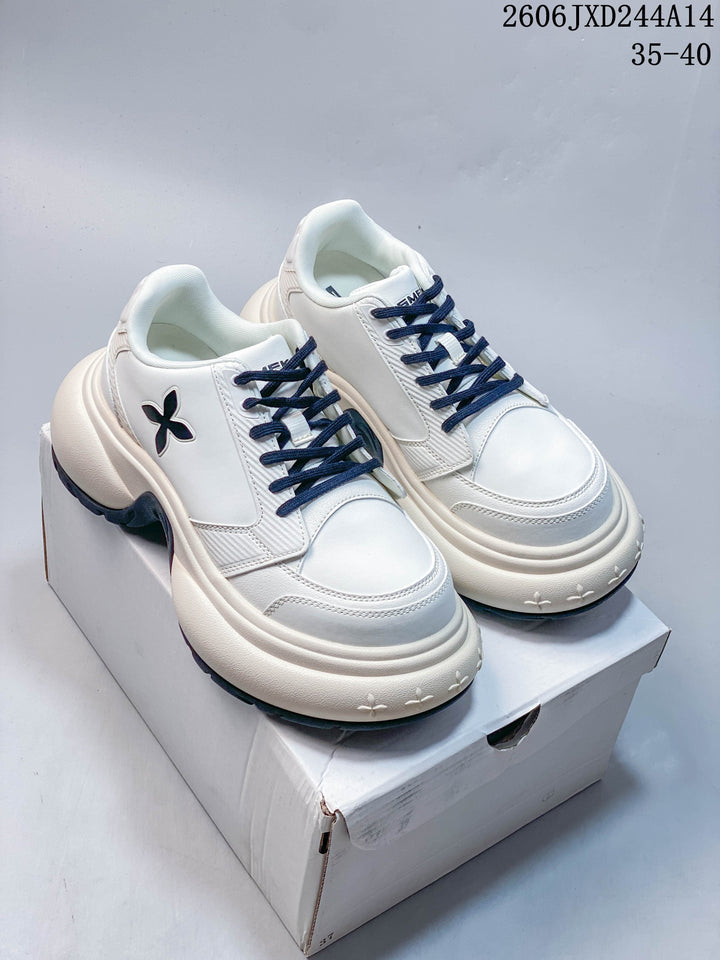 SMFK White Retro Casual Sneakers for Women 06JXD244A14_003