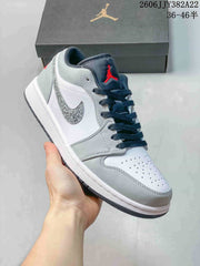 Jordan Air Jordan 1 Low Retro Sneakers