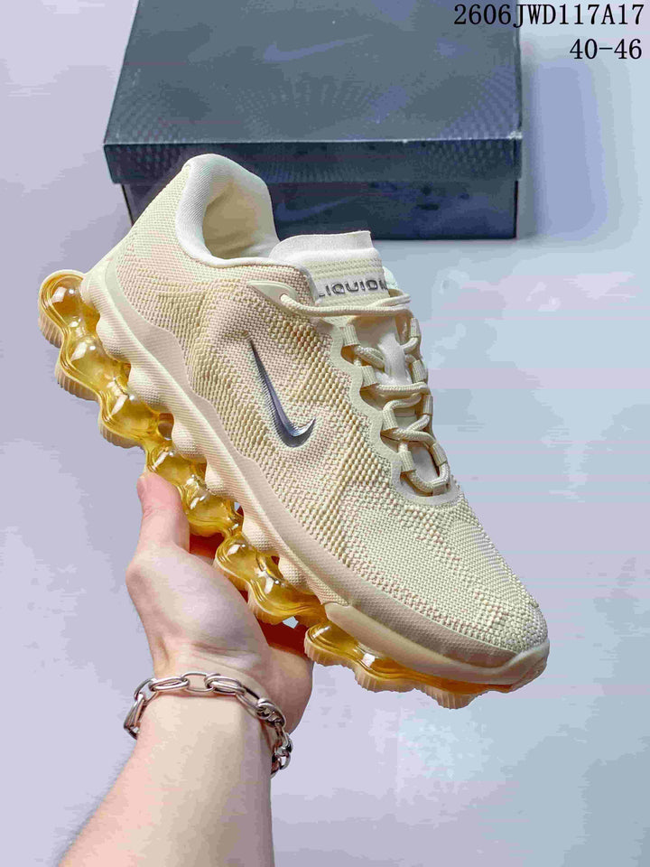Nike Air Liquid Max Low-Top Running Sneakers