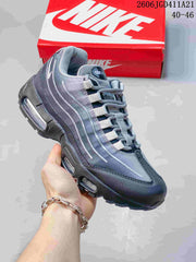 Nike Air Max 95 Sneakers in Grey