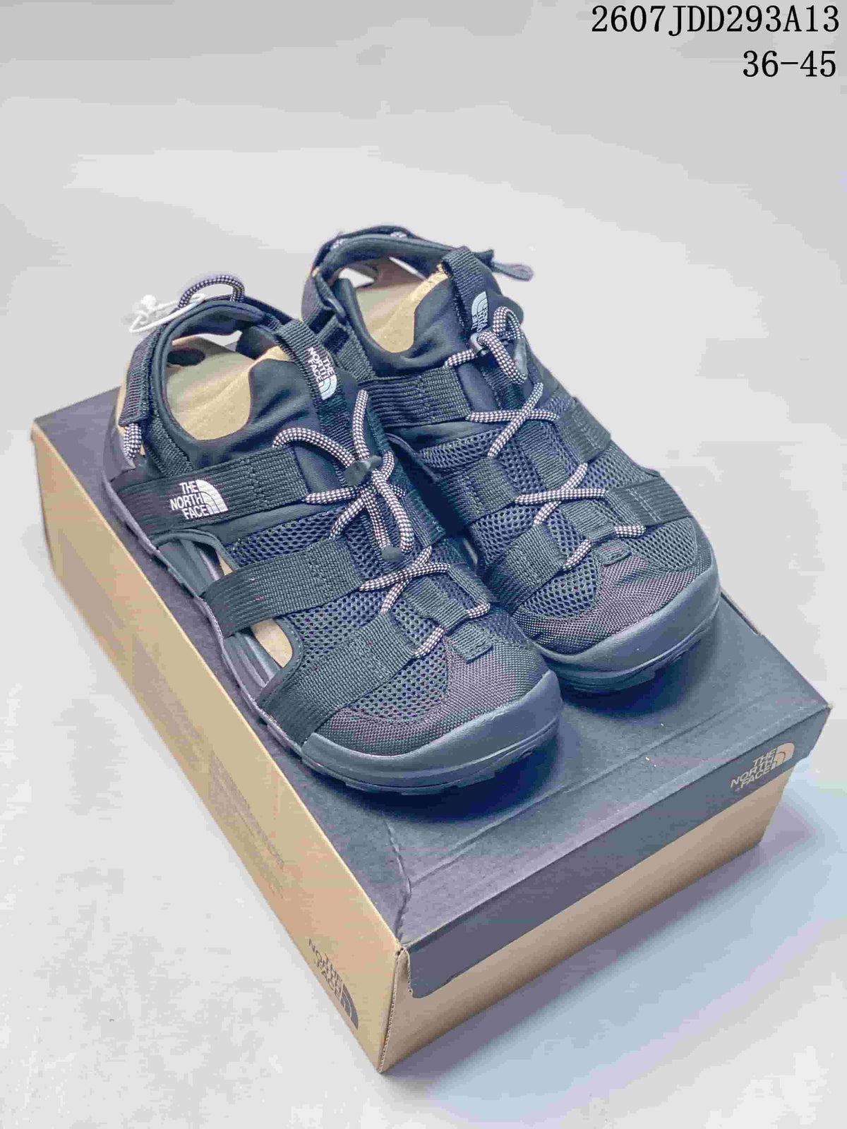 The North Face Outdoor Strappy Sandals Black 2607JDD293A13