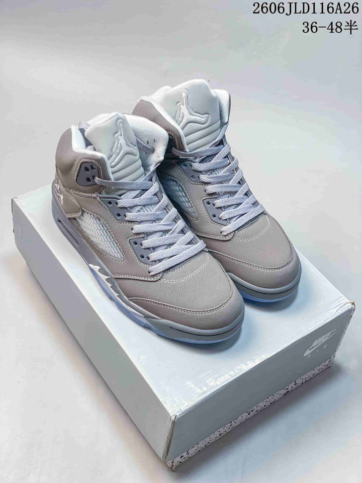 Jordan Air Jordan 5 Retro High Grey Sneakers