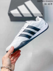 adidas Adipista White Black Low-Top Casual Sneakers