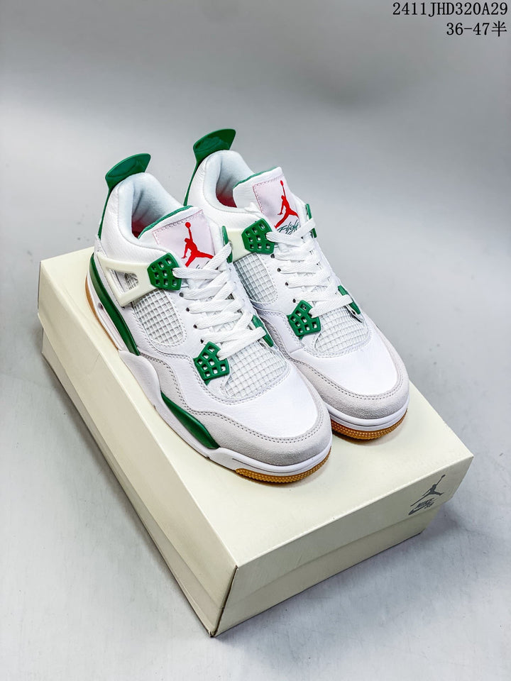 Jordan 4 Retro Sneakers White Green Gum