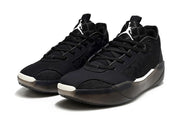 Jordan 22 Low Basketball Sneakers in White or Black