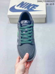 Nike SB Dunk Low x Undefeated Grey Green Sneakers