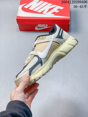 Nike Zoom Vomero 5 Sneakers Beige FJ4151-004