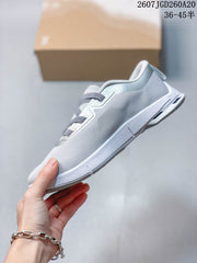 On Cloudnova Sneakers Light Gray White