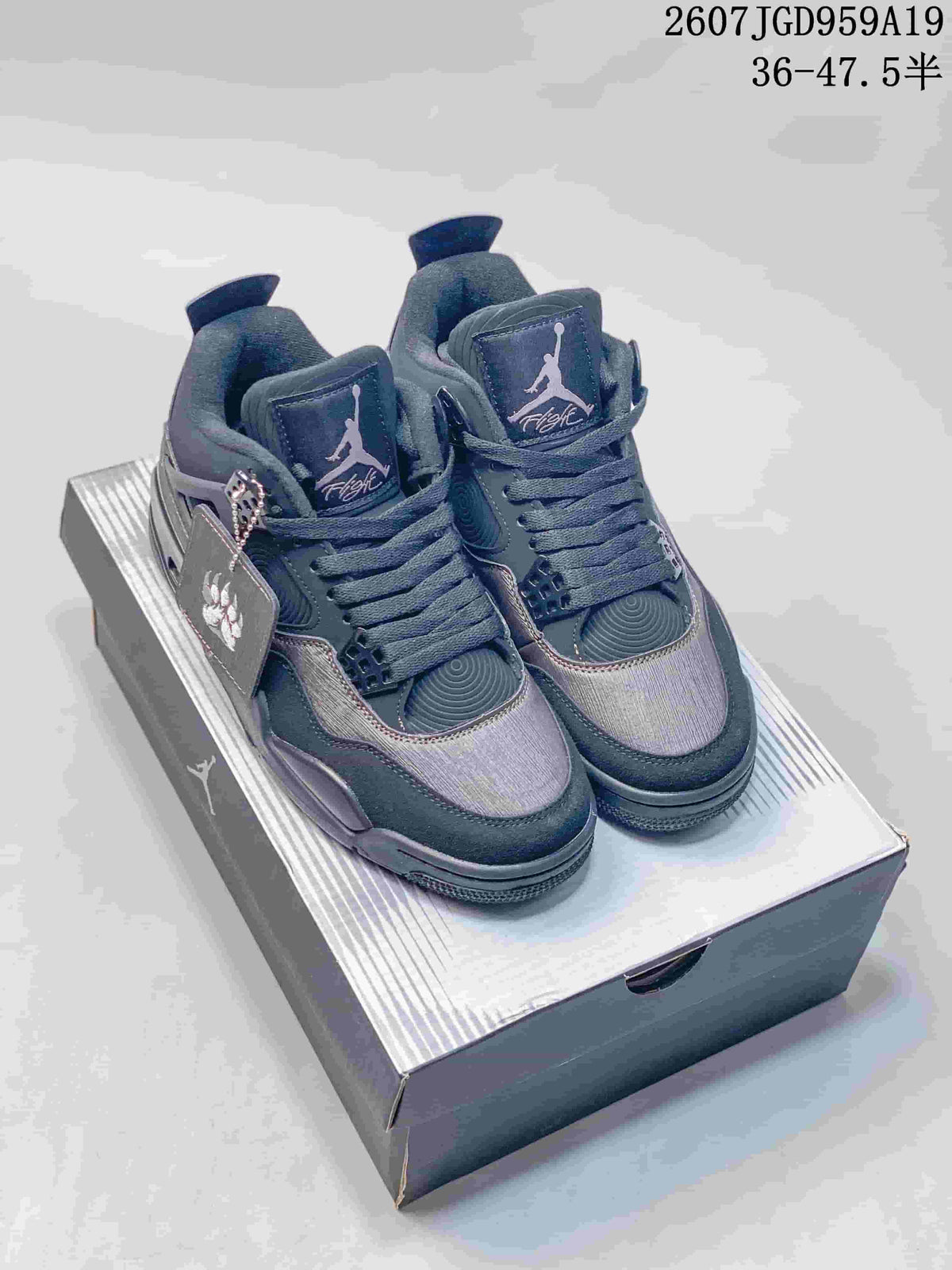 Jordan Air Jordan 4 Retro Dark Gray Sneakers JA8136