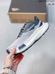 The North Face Summit Vectiv Pro Trail Running Shoes - White/Navy