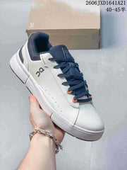 On The Roger Clubhouse Sneakers in White