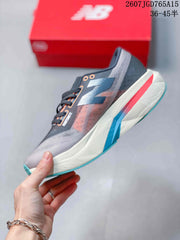 New Balance FuelCell SuperComp Trainer v2 Gray Running Shoes
