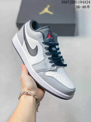 Jordan Air Jordan 1 Low Low-Top Sneakers