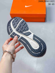Nike Air Zoom Winflo 12 Running Shoes White Orange