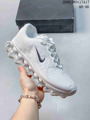 Nike Air Liquid Max Low-Top Running Sneakers