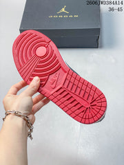 Jordan Court Connect Low-Top Sneakers IQ5698-001