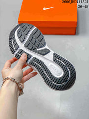 Nike Air Zoom Winflo 12 Running Shoes, Dark Gray