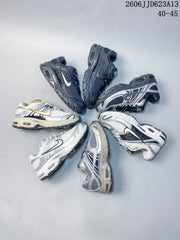 Nike Air Max Moto 2K Low-Top Running Sneakers