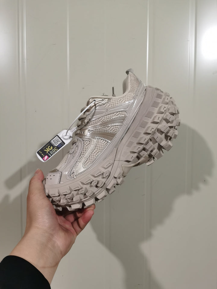 9700 Defender Beige Sneakers W2RA6