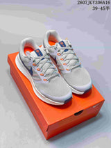 Nike Run Swift 3 Low-Top Sneakers in Gray, Navy and Orange