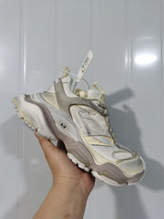Skechers 9191 Sneakers Eggshell Suede Mesh