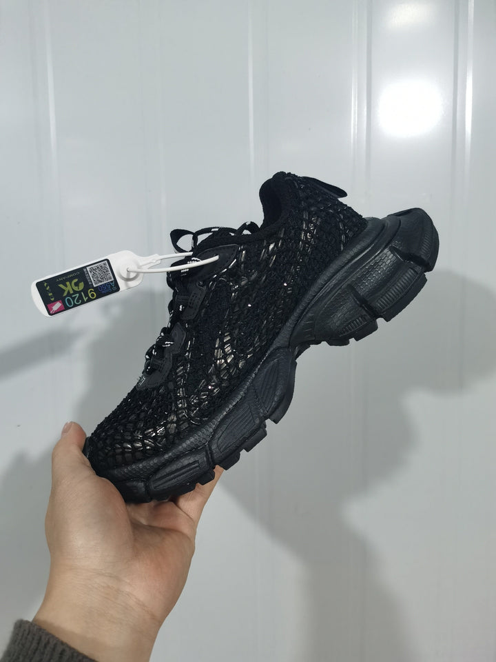 3K Company 3XL Fishnet Sneakers Black