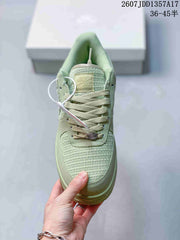 Nike Air Force 1 ’07 Low Green Sneakers