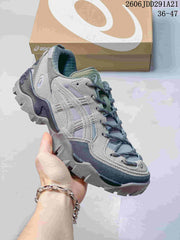 ASICS GEL-PICKAX Trail-Inspired Sneakers