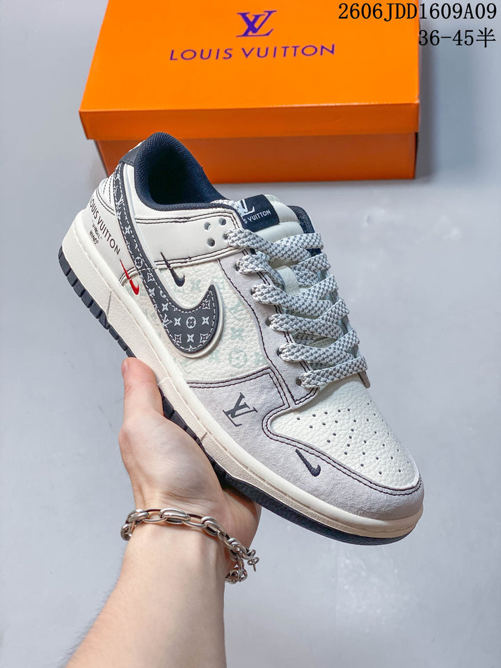 Nike SB Dunk Low Graphic Low-Top Sneakers in Gray and Cream