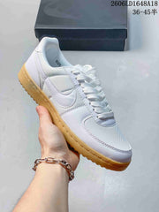 Nike Field General 82 SP Low-Top Sneakers